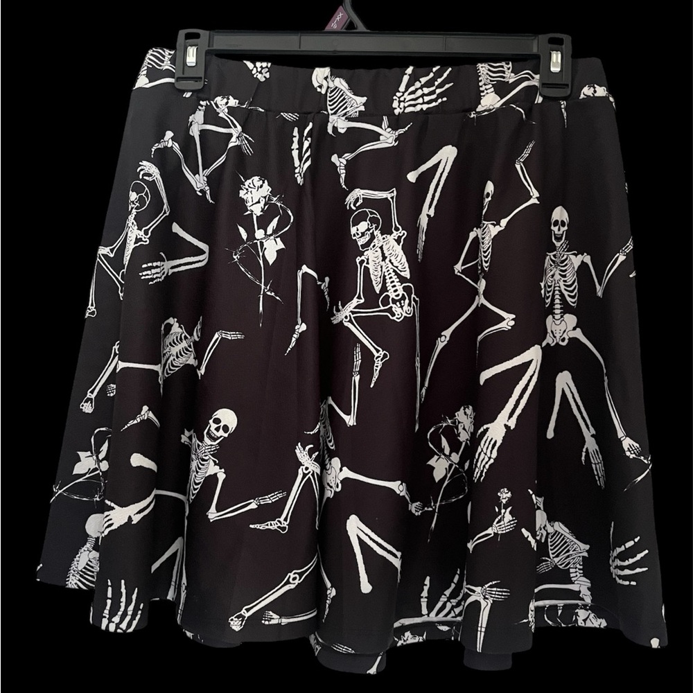 Black Skeleton Print Skirt